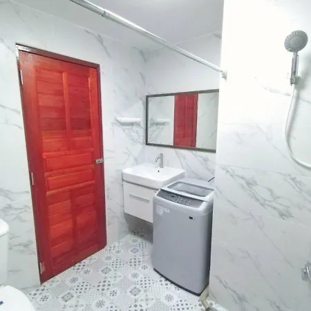 3 Pool With Condo Opposite The Train Station, Near Old City And Nimman Chiang Mai Exterior photo